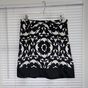Black and White Patterned Women's Skirt